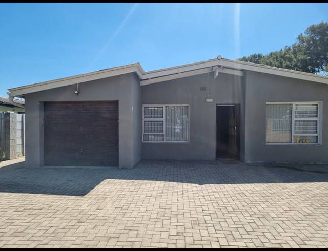 3 BEDROOM HOUSE FOR SALE IN VASCO ESTATE